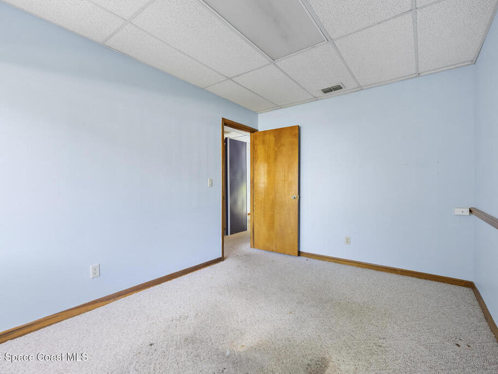 700 N Wickham Road, Melbourne, FL 32935