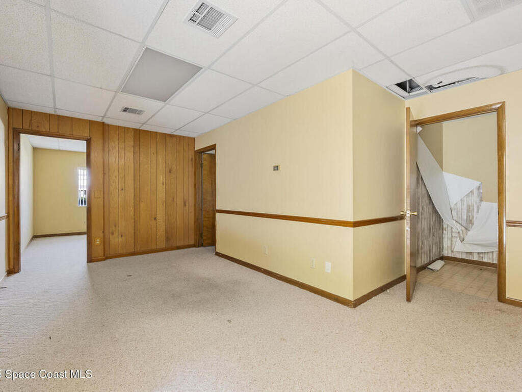 700 N Wickham Road, Melbourne, FL 32935