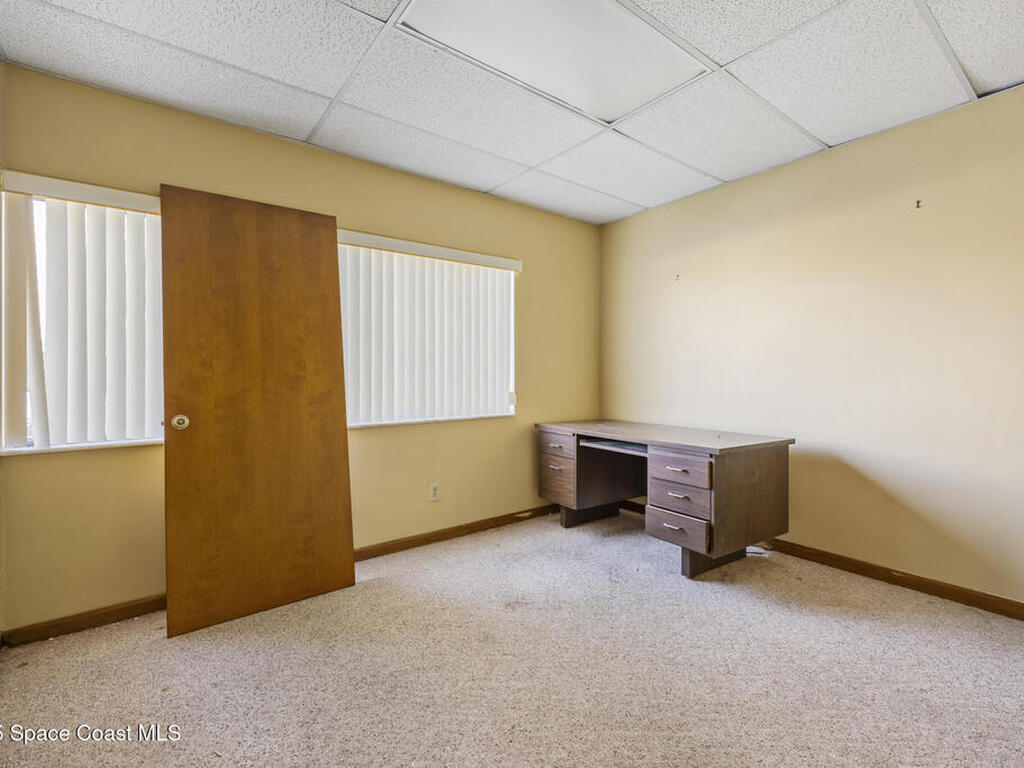 700 N Wickham Road, Melbourne, FL 32935