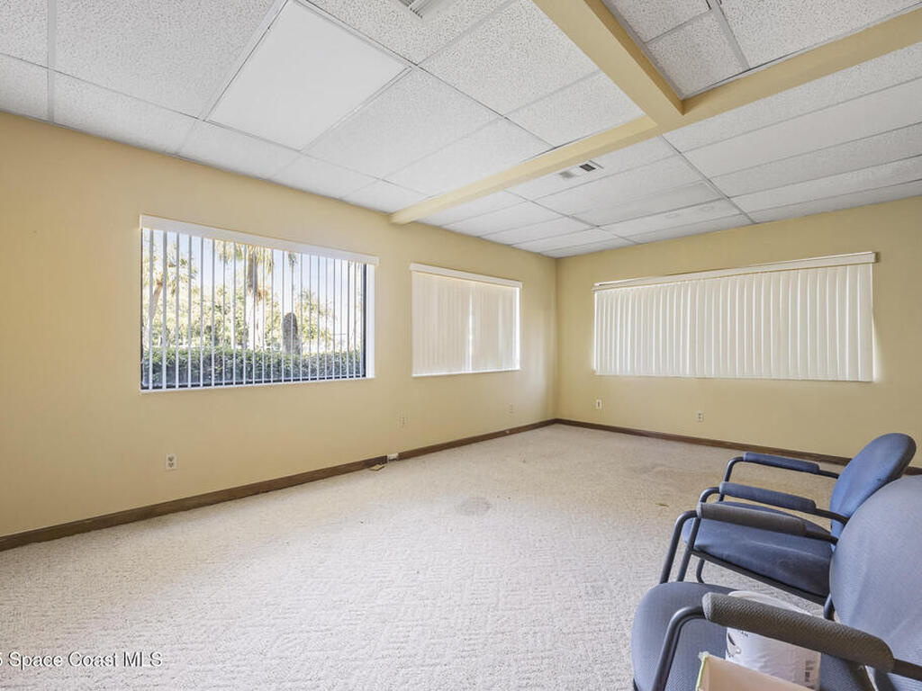 700 N Wickham Road, Melbourne, FL 32935