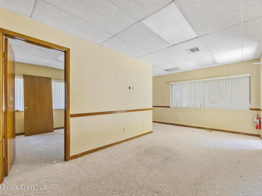 700 N Wickham Road, Melbourne, FL 32935