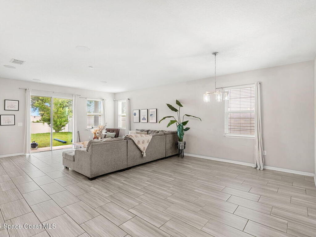 1642 Orsi Place, West Melbourne, FL 32904