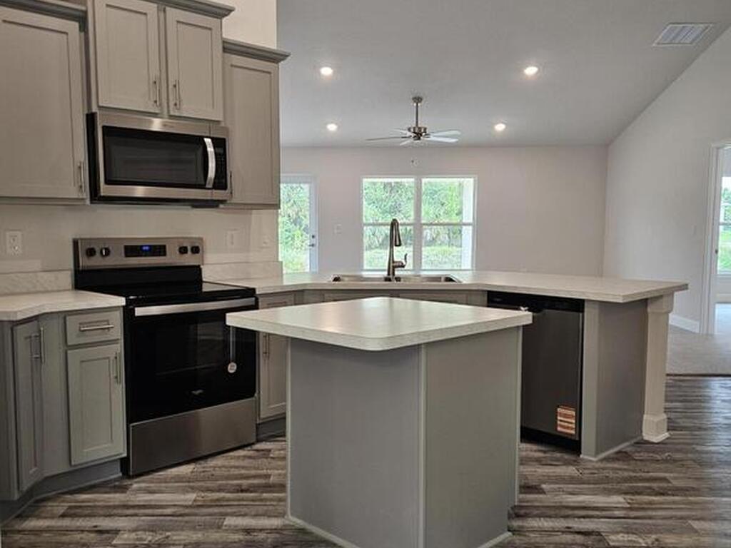 3317 Fitzpatrick Avenue, Palm Bay, FL 32908