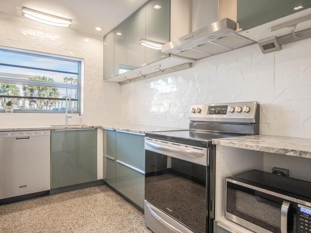 4605 Ocean Beach Boulevard, Cocoa Beach, FL 32931