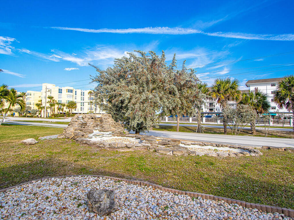 4605 Ocean Beach Boulevard, Cocoa Beach, FL 32931