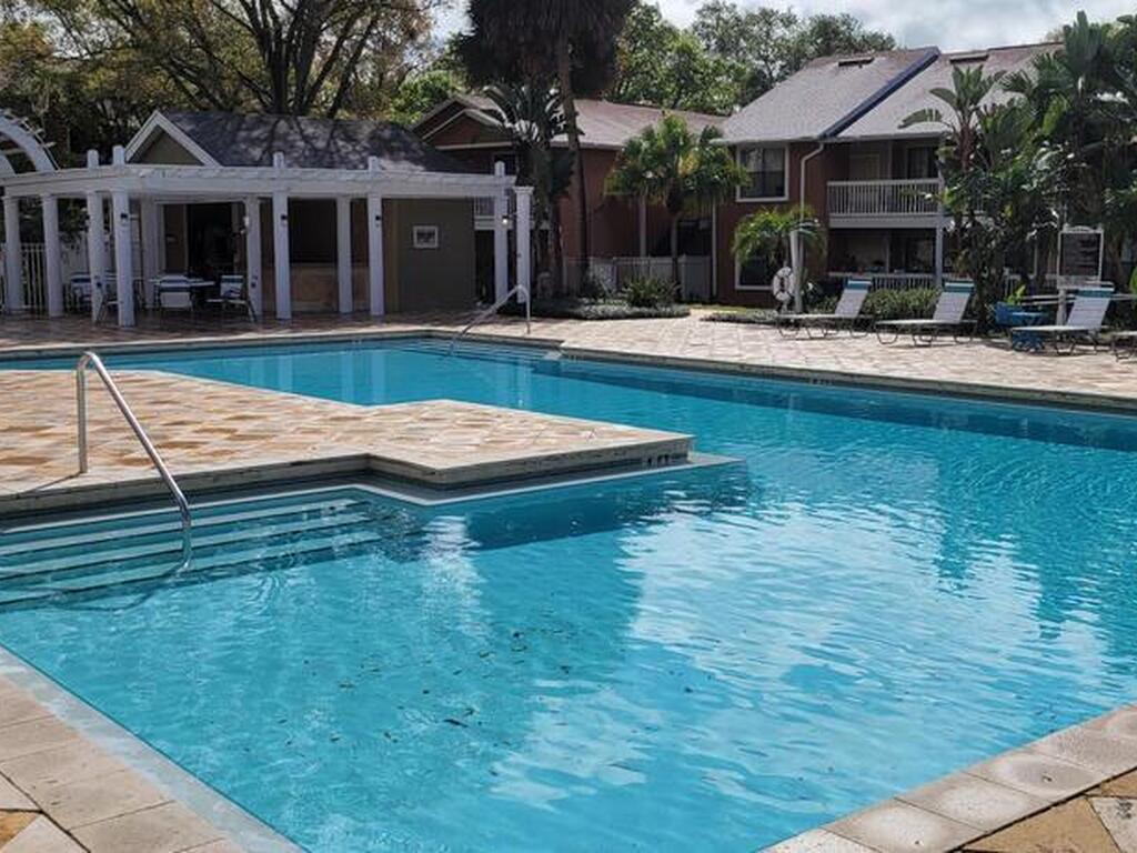 225 S Tropical Trail, Merritt Island, FL 32952