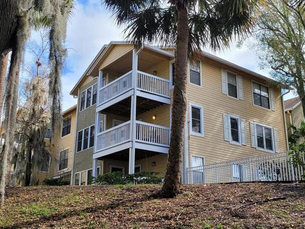 225 S Tropical Trail, Merritt Island, FL 32952