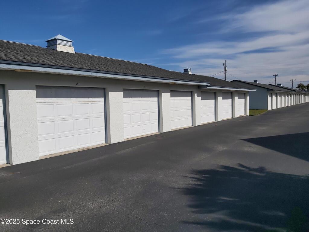 530 S Brevard Avenue, Cocoa Beach, FL 32931