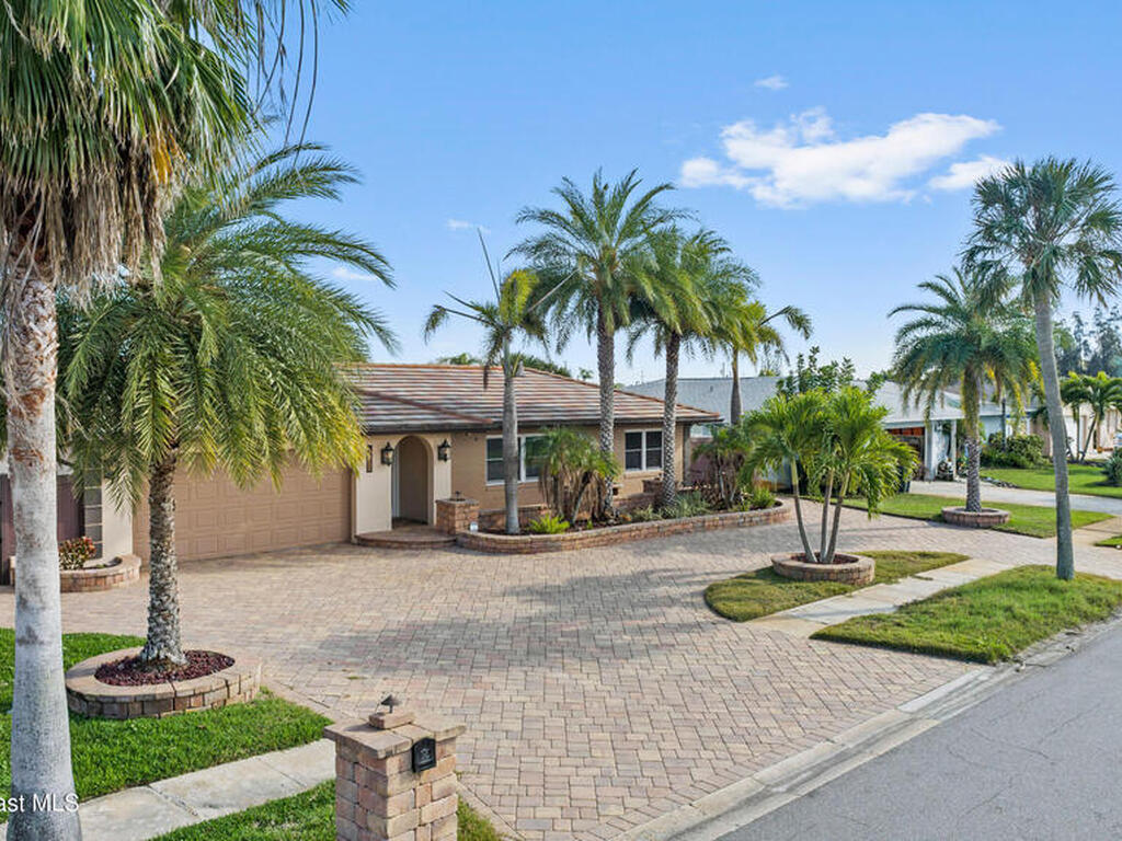 1370 Scorpious Court, Merritt Island, FL 32953