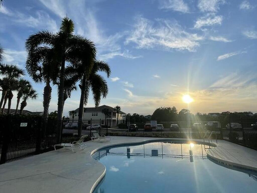 1035 Venetian Drive, Melbourne, FL 32904