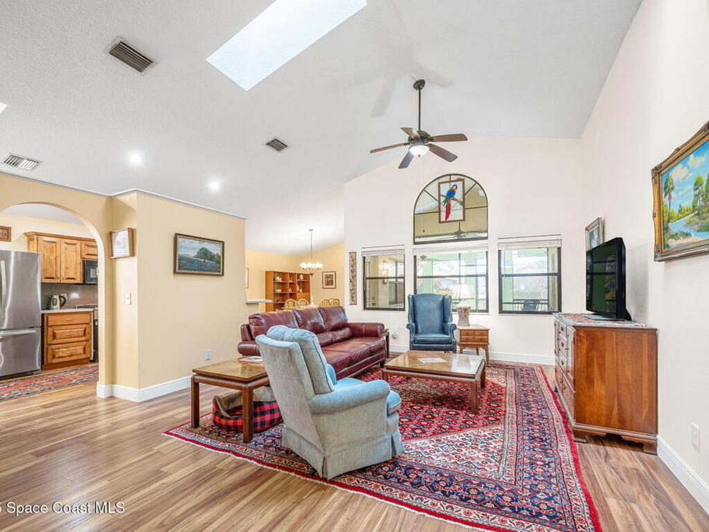 2982 Pebble Creek Street, Melbourne, FL 32935