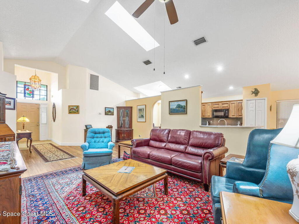 2982 Pebble Creek Street, Melbourne, FL 32935