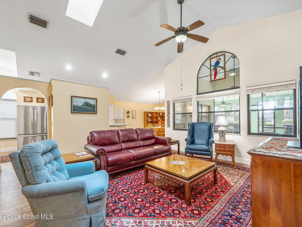 2982 Pebble Creek Street, Melbourne, FL 32935