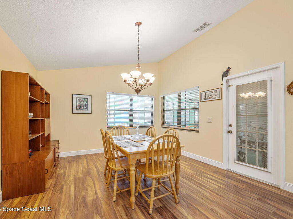 2982 Pebble Creek Street, Melbourne, FL 32935