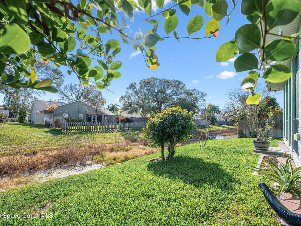 2982 Pebble Creek Street, Melbourne, FL 32935