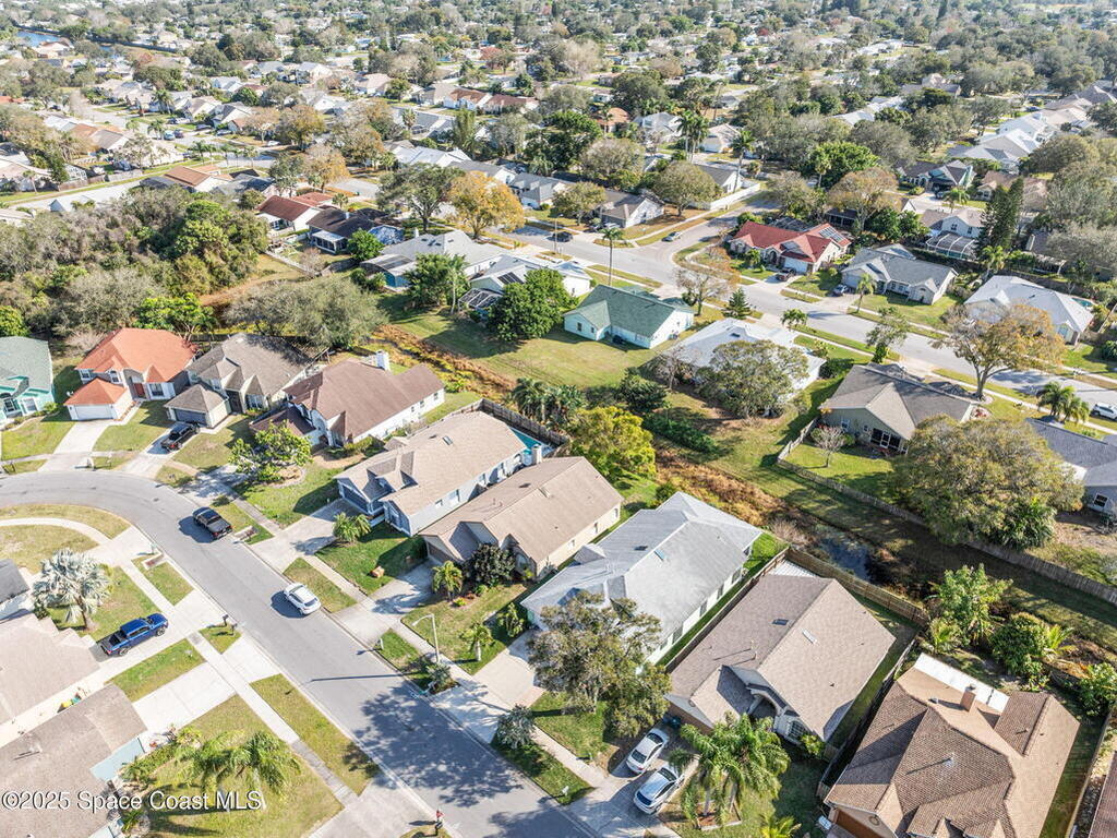 2982 Pebble Creek Street, Melbourne, FL 32935