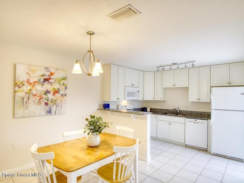 3711 Vista Oaks Circle, Palm Bay, FL 32905