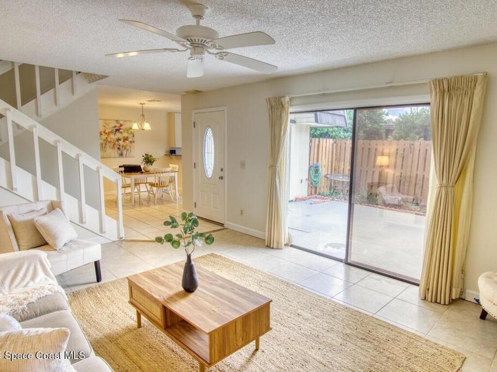 3711 Vista Oaks Circle, Palm Bay, FL 32905