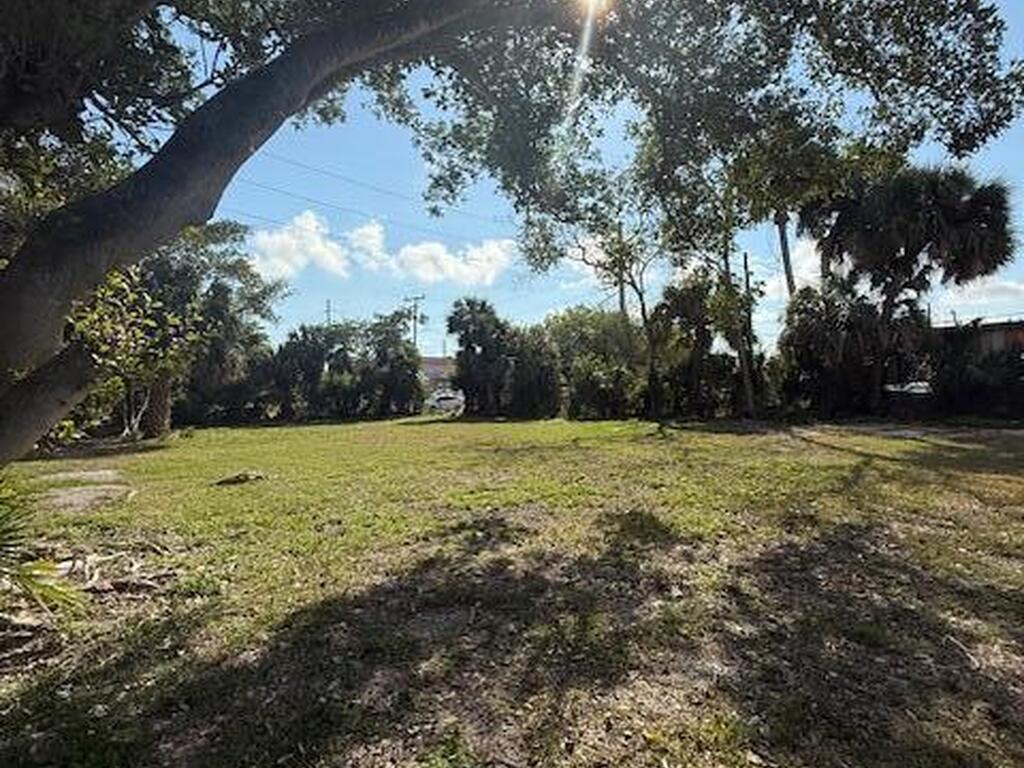 0000 Lemon Street, Cocoa, FL 32922