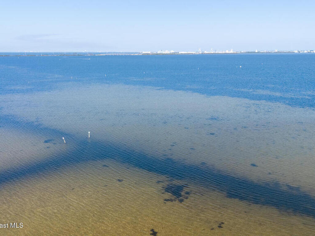 1707 Harbor Drive, Merritt Island, FL 32952