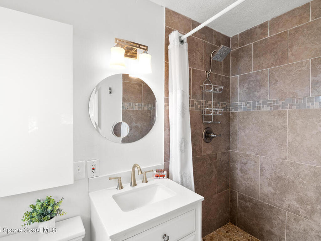 1707 Harbor Drive, Merritt Island, FL 32952