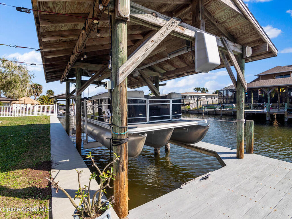 1707 Harbor Drive, Merritt Island, FL 32952