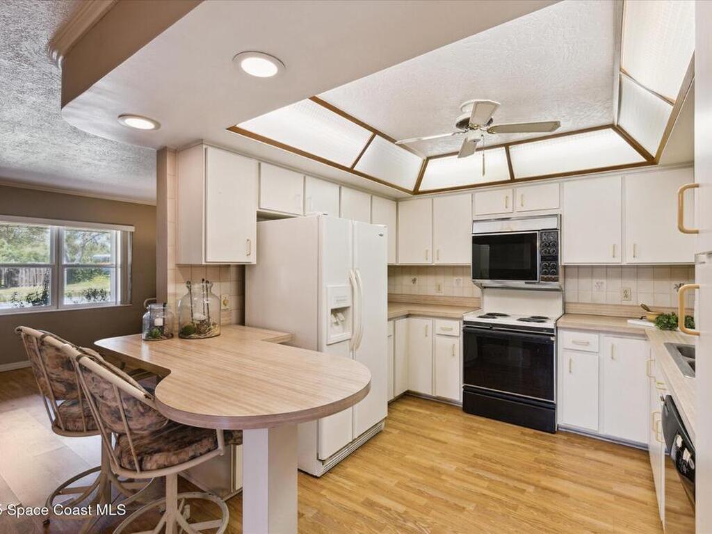 185 Moore Avenue, Merritt Island, FL 32952