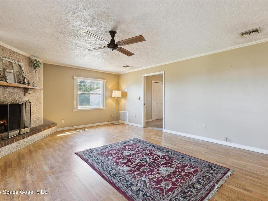 185 Moore Avenue, Merritt Island, FL 32952