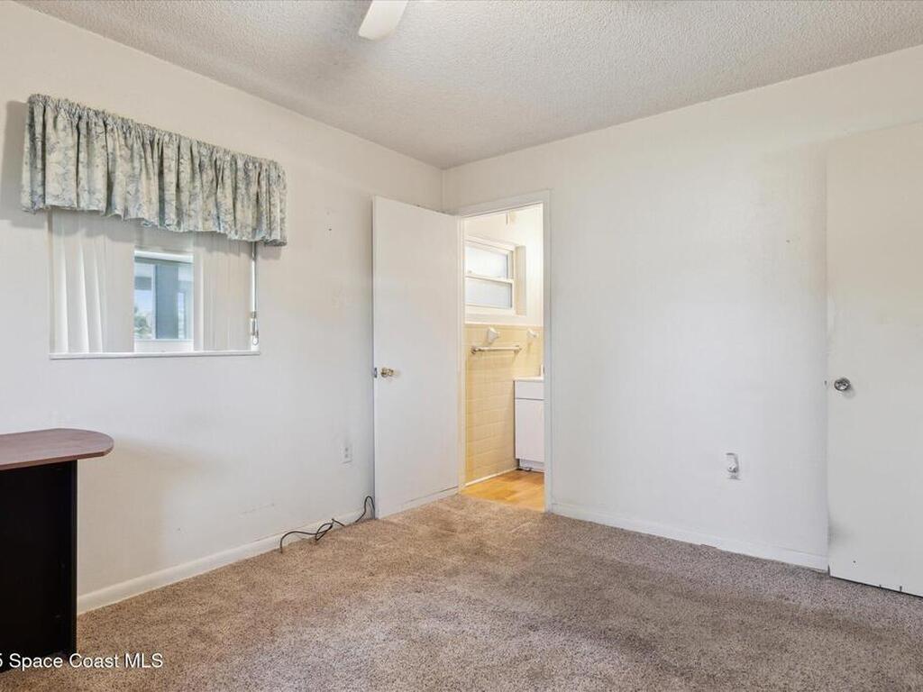 185 Moore Avenue, Merritt Island, FL 32952