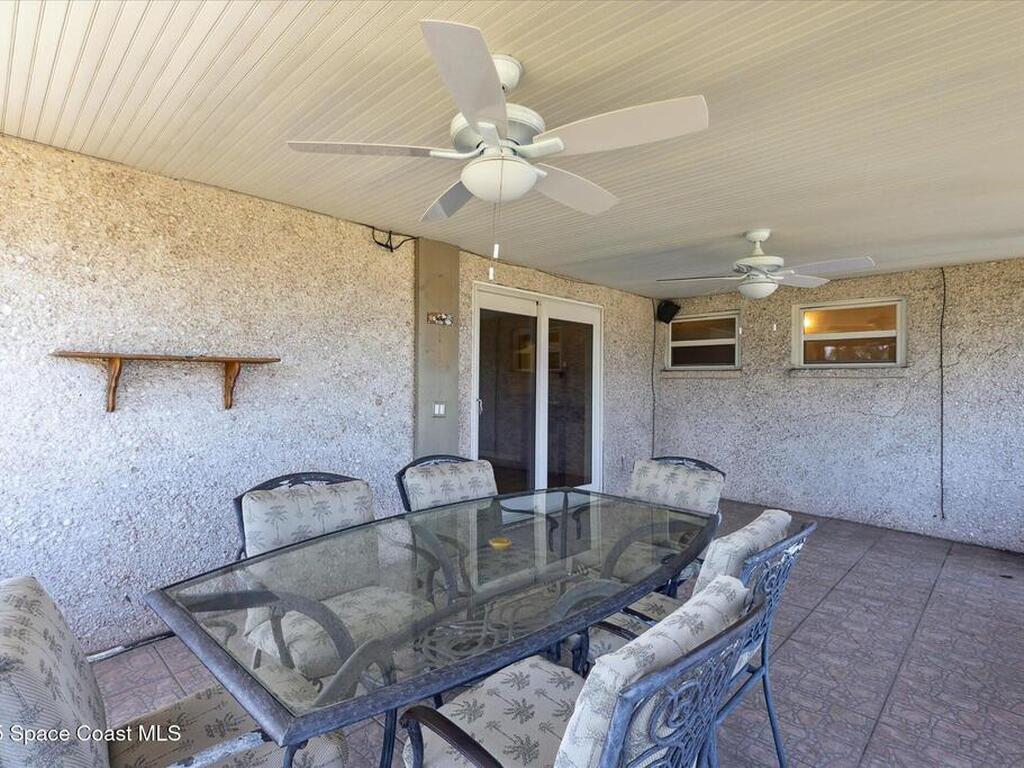 185 Moore Avenue, Merritt Island, FL 32952