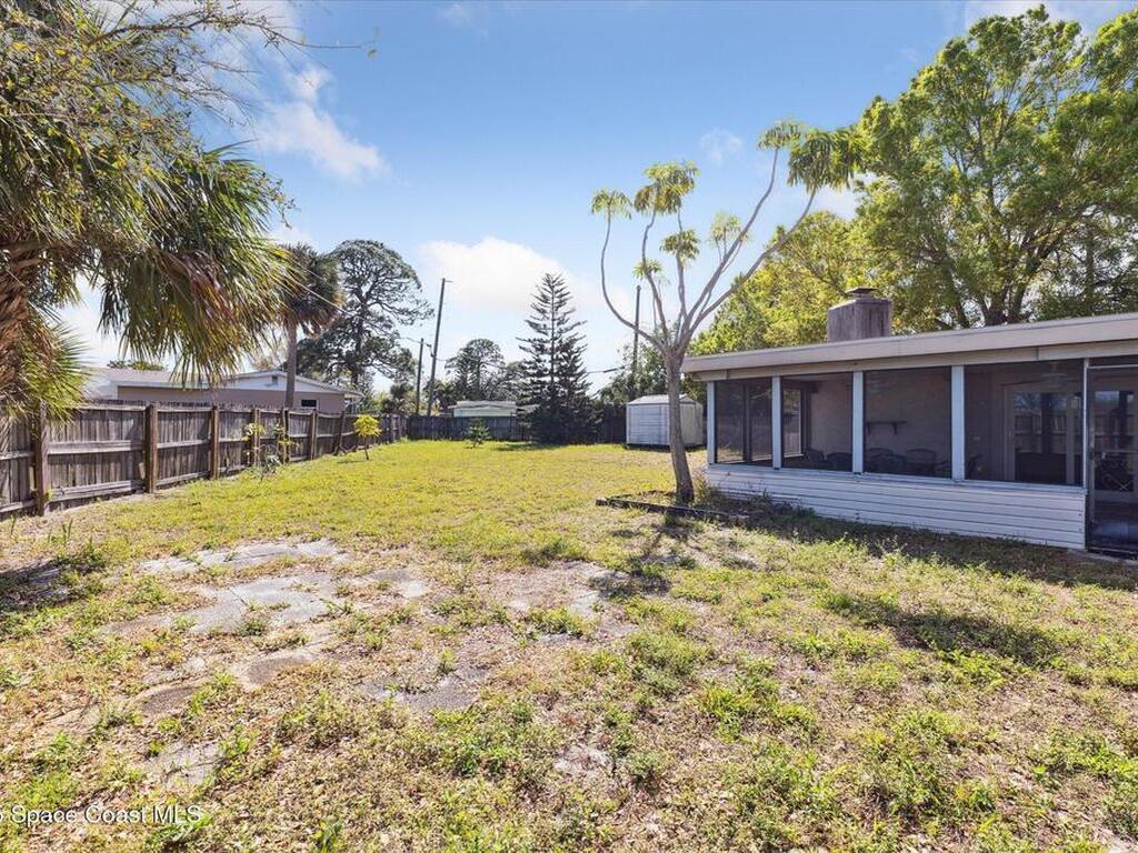185 Moore Avenue, Merritt Island, FL 32952