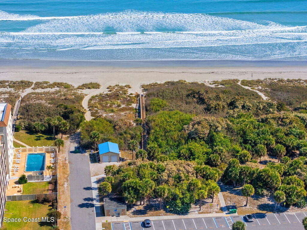3165 N Atlantic Avenue, Cocoa Beach, FL 32931