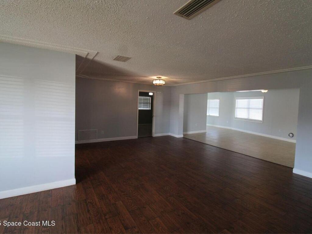 290 Eyre Avenue, Merritt Island, FL 32953