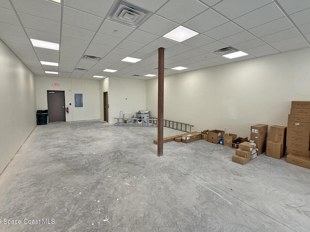 315 S Courtenay Parkway, Merritt Island, FL 32952