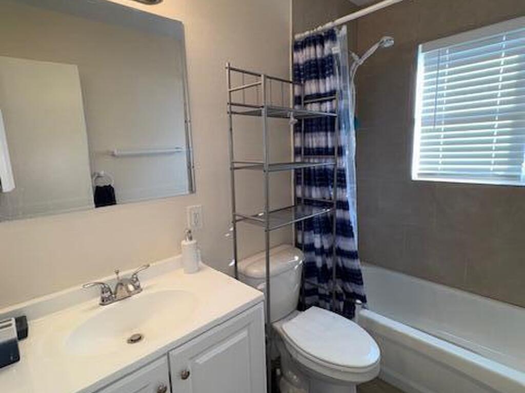 412 Clarence Rowe Avenue, Rockledge, FL 32955