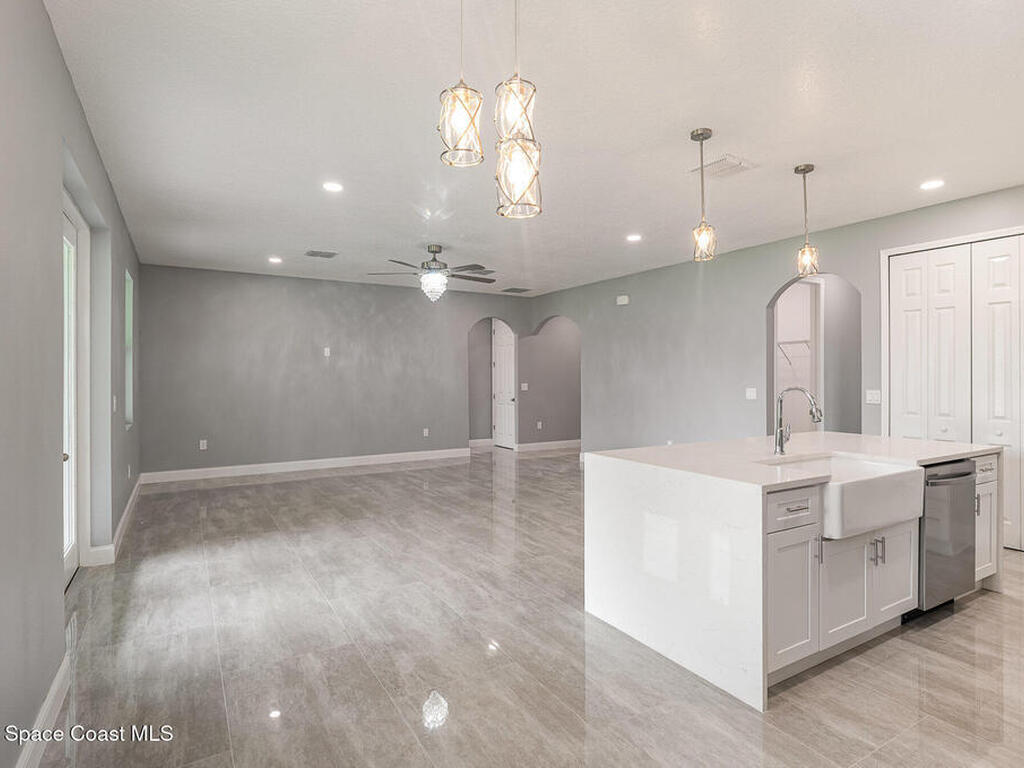 1019 Tolson Street, Palm Bay, FL 32909