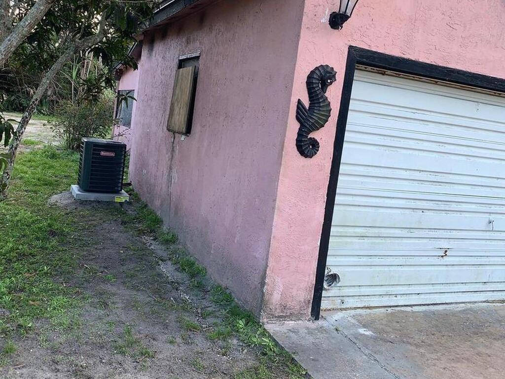 811 Calloway Lane, Melbourne, FL 32901