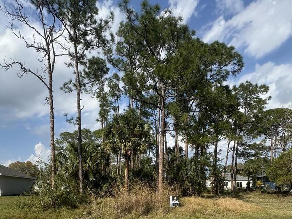 443 Wayland Road, Palm Bay, FL 32908