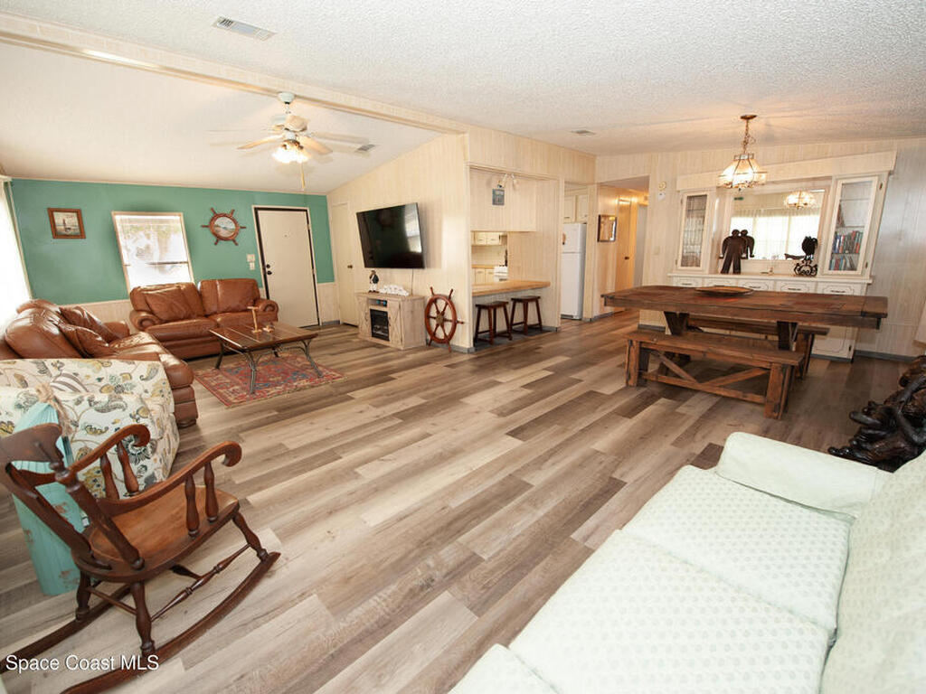 55726 Keith Street, Astor, FL 32102