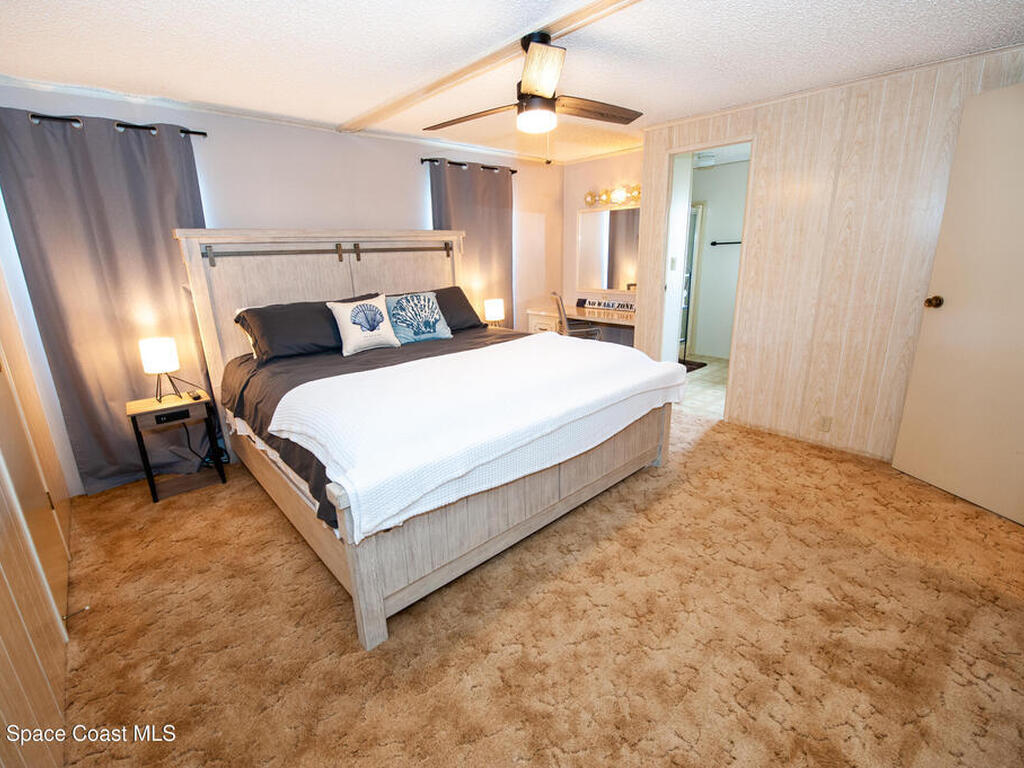 55726 Keith Street, Astor, FL 32102