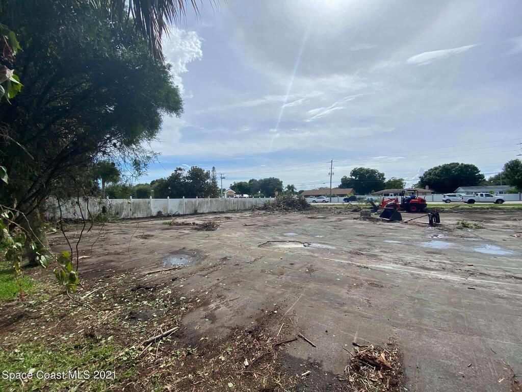 2745 N Wickham Road, Melbourne, FL 32935