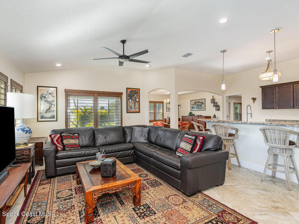 1872 Freedom Drive, Melbourne, FL 32940