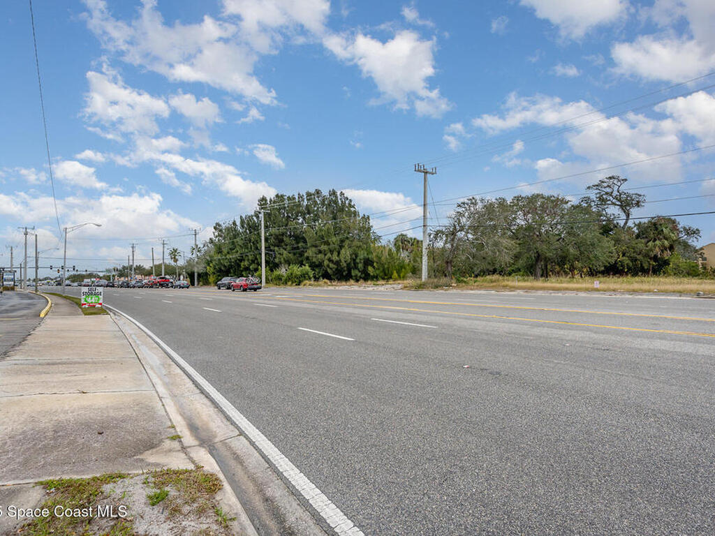 424` N Harbor City Boulevard, Melbourne, FL 32935