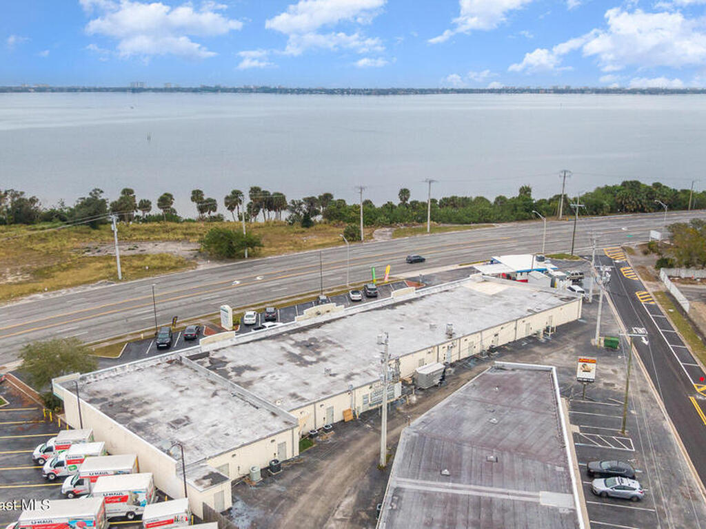 424` N Harbor City Boulevard, Melbourne, FL 32935