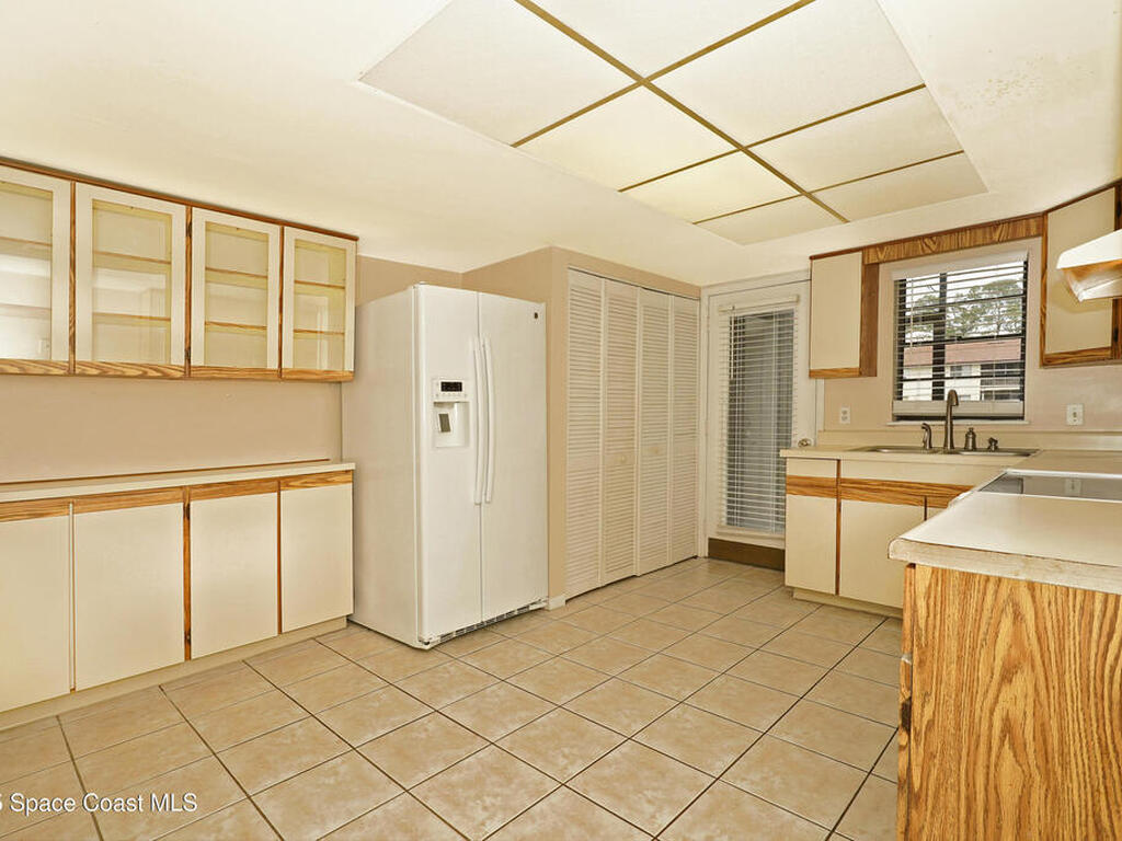 1515 Huntington Lane, Rockledge, FL 32955