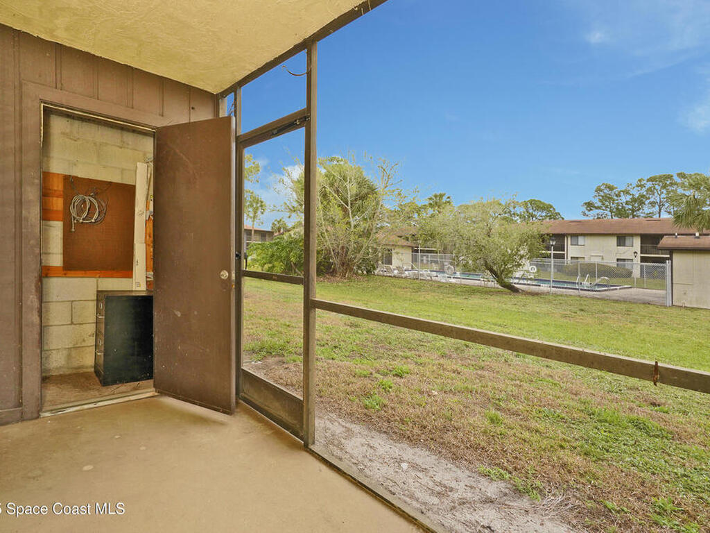 1515 Huntington Lane, Rockledge, FL 32955