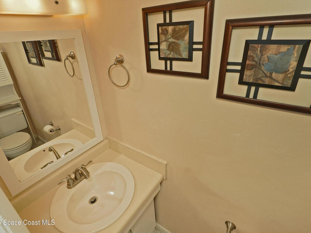 1515 Huntington Lane, Rockledge, FL 32955