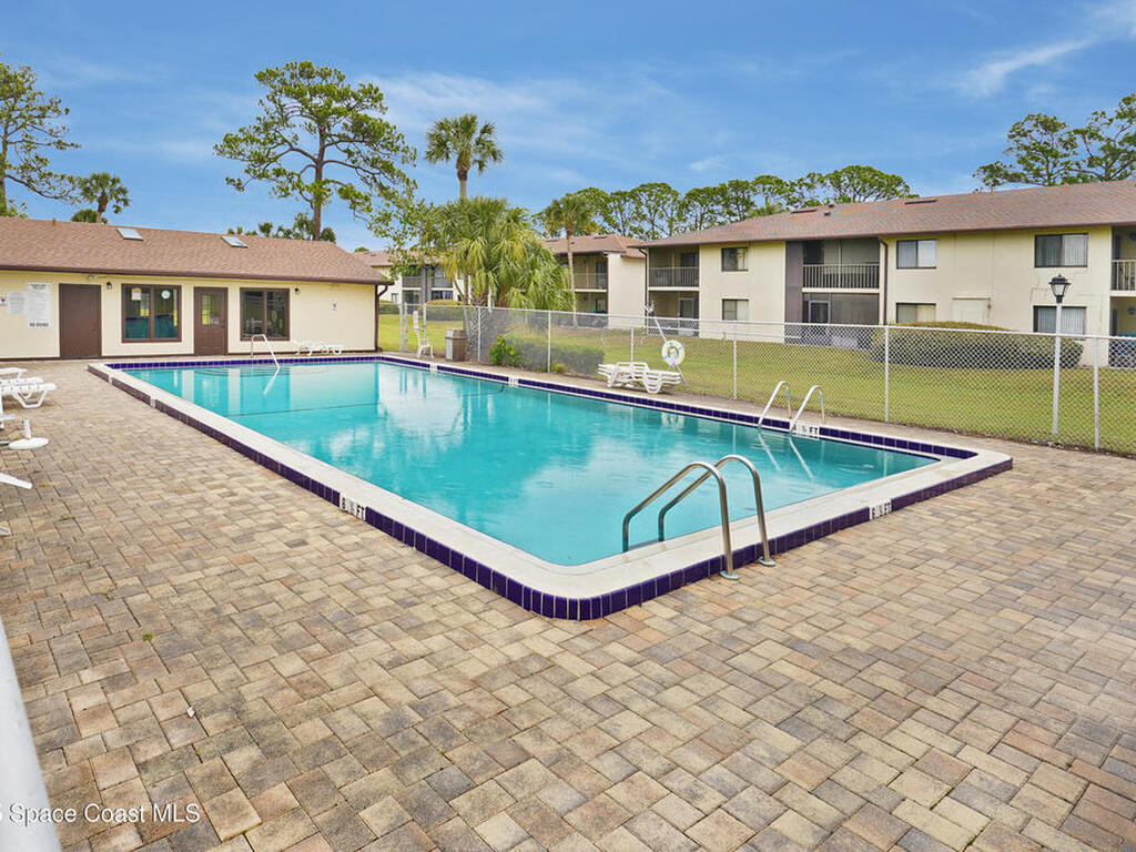 1515 Huntington Lane, Rockledge, FL 32955