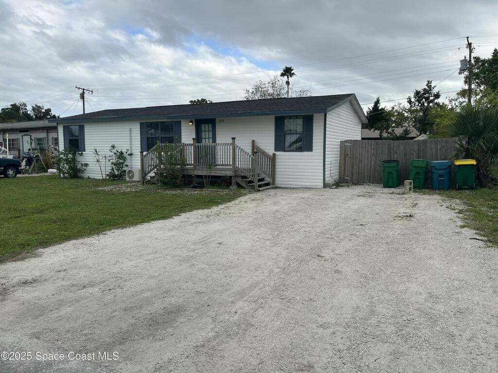 335 Saint Charles Avenue, Merritt Island, FL 32953