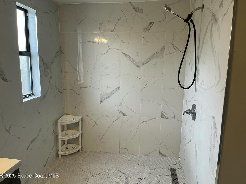 335 Saint Charles Avenue, Merritt Island, FL 32953